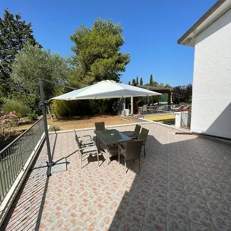 Serena, Con Piscina, Giardino, Vicino Al Mare Villa