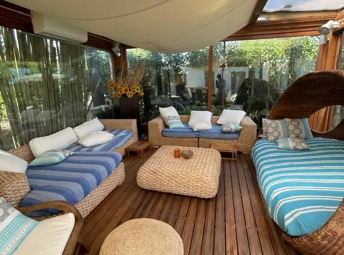 Serena, Con Piscina, Giardino, Vicino Al Mare Βίλα